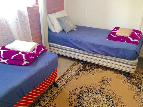 XYL Pets Friendly Seaside Boutique Guesthouse - Maitland Accommodation 8