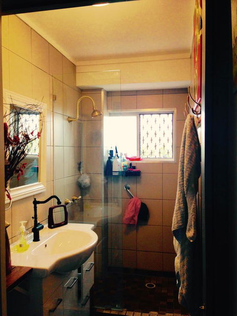 XYL Pets Friendly Seaside Boutique Guesthouse - Maitland Accommodation 18