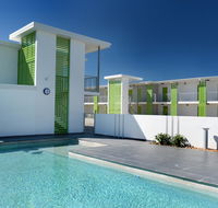 Mackay Oceanside Central Hotel - Maitland Accommodation