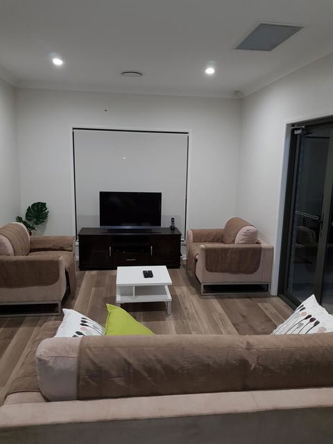 Adwaga Lodge - Maitland Accommodation 8