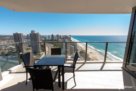 Rhapsody Resort - Official - Maitland Accommodation 18