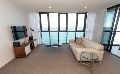 Rhapsody Resort - Official - Maitland Accommodation 24