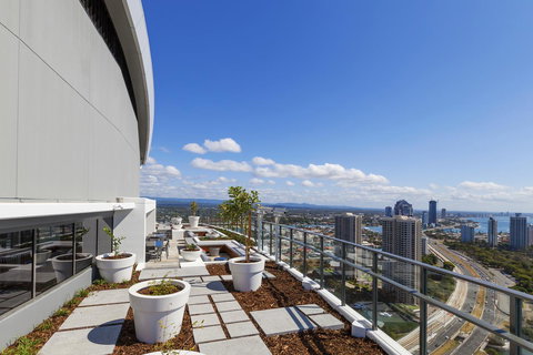 Rhapsody Resort - Official - Maitland Accommodation 38