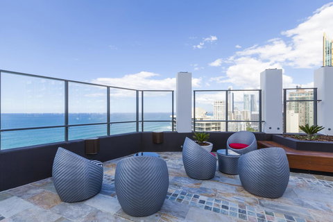 Rhapsody Resort - Official - Maitland Accommodation 40