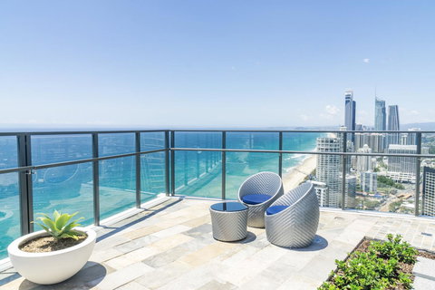 Rhapsody Resort - Official - Maitland Accommodation 16