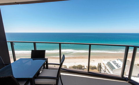 Rhapsody Resort - Official - Maitland Accommodation 30