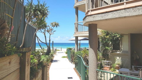 Sanctuary Beach Retreat - Maitland Accommodation 0
