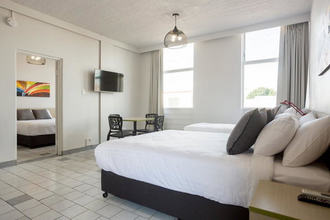 Nightcap At Emerald Star Hotel - Maitland Accommodation 25