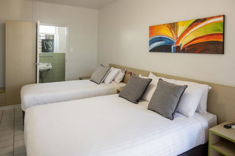 Nightcap At Emerald Star Hotel - Maitland Accommodation 41