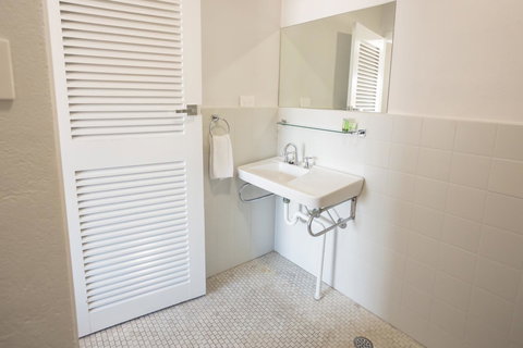 Nightcap At Emerald Star Hotel - Maitland Accommodation 7