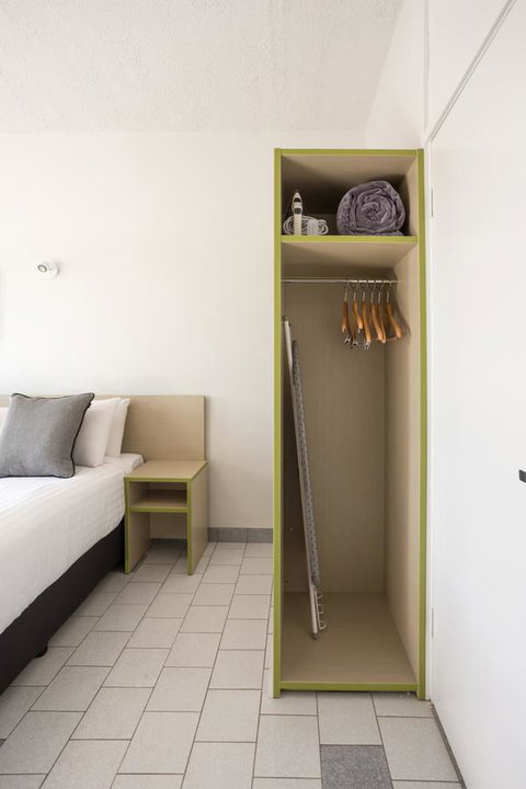 Nightcap At Emerald Star Hotel - Maitland Accommodation 33