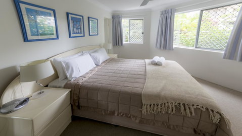 Le Beach Apartments - Maitland Accommodation 9