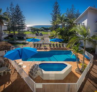 Le Beach Apartments - Maitland Accommodation