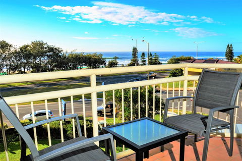 Seacrest Beachfront Apartments Surfers Paradise - Maitland Accommodation 36