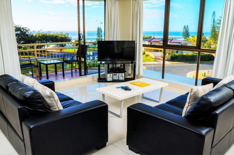 Seacrest Beachfront Apartments Surfers Paradise - Maitland Accommodation 35