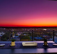 Sunset Retreat Mooloolaba - Maitland Accommodation