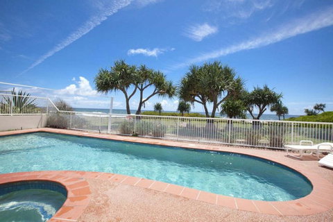 Regency On The Beach - Maitland Accommodation 6