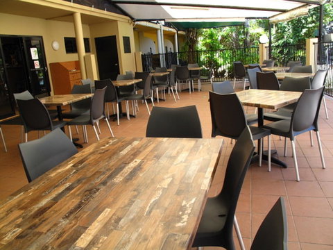 Palm Royale Cairns - Maitland Accommodation 13