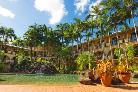 Palm Royale Cairns - Maitland Accommodation 11
