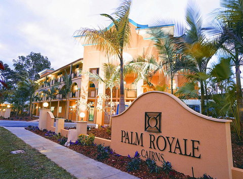 Palm Royale Cairns - Maitland Accommodation 8