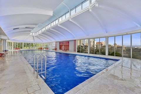 Towers Of Chevron - Private Apartment - Maitland Accommodation 14