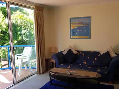 Surfers Beach Resort One - Maitland Accommodation 28
