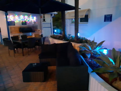 Surfers Beach Resort One - Maitland Accommodation 3