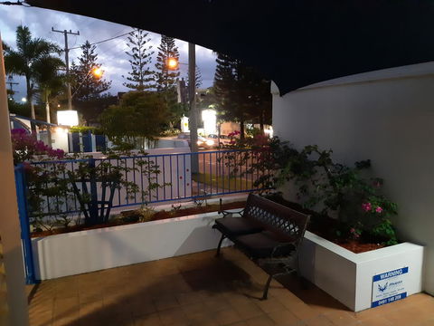Surfers Beach Resort One - Maitland Accommodation 12