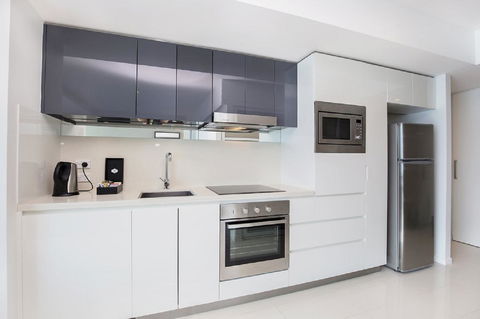 Gold Coast Private Apartments - H Residences, Surfers Paradise - Maitland Accommodation 24