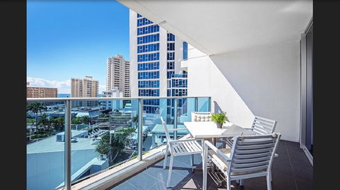 Gold Coast Private Apartments - H Residences, Surfers Paradise - Maitland Accommodation 35