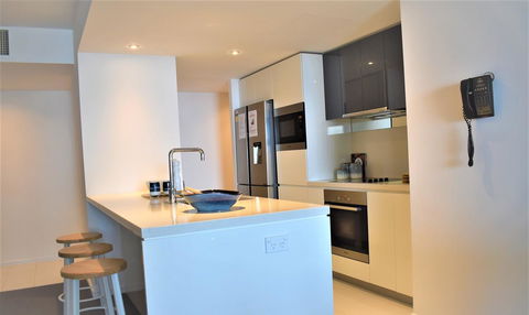 Gold Coast Private Apartments - H Residences, Surfers Paradise - Maitland Accommodation 10