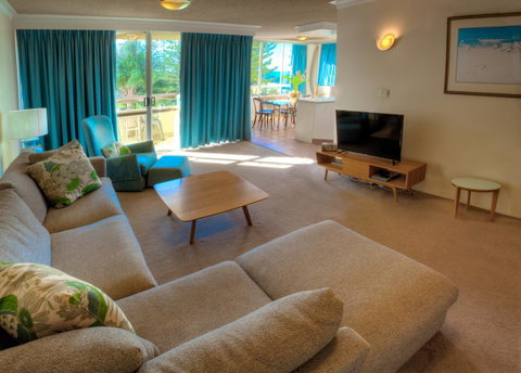 Oceania On Burleigh Beach - Maitland Accommodation 32
