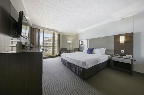 Novotel Surfers Paradise - Maitland Accommodation 18
