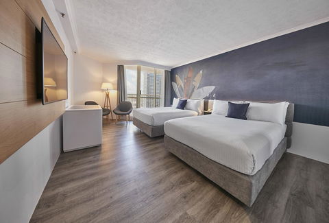 Novotel Surfers Paradise - Maitland Accommodation 22