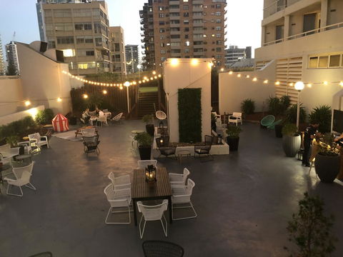 Novotel Surfers Paradise - Maitland Accommodation 24