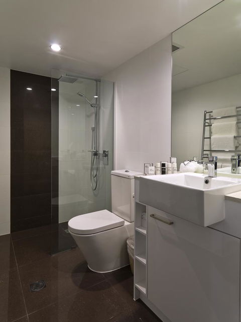 Novotel Surfers Paradise - Maitland Accommodation 41