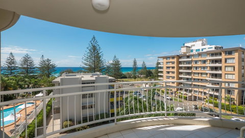 2nd Avenue Beachside Apartments - Maitland Accommodation 11
