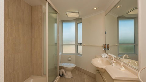 2nd Avenue Beachside Apartments - Maitland Accommodation 13