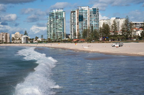 Reflection On The Sea - Maitland Accommodation 24