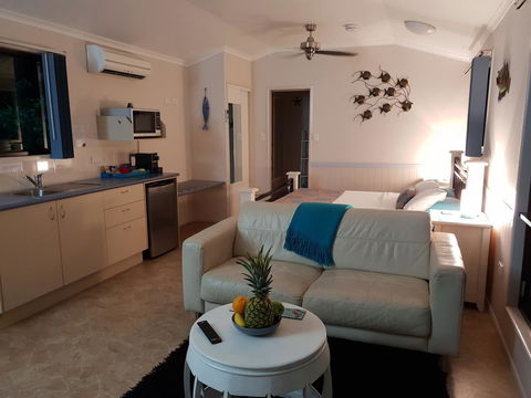 Boutique Bungalows - Maitland Accommodation 5