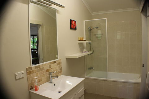 Boutique Bungalows - Maitland Accommodation 32