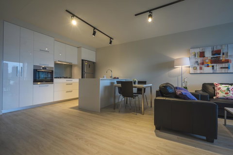 Arena Apartments By CLLIX - Maitland Accommodation 36