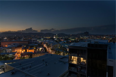 Arena Apartments By CLLIX - Maitland Accommodation 25