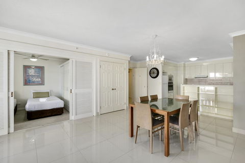 Moroccan Resort - HR Surfers Paradise - Maitland Accommodation 32