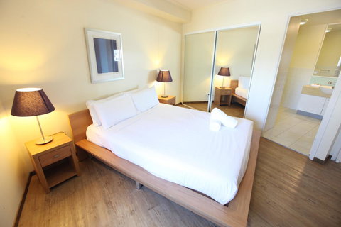 Tribeca Apartments - Maitland Accommodation 3