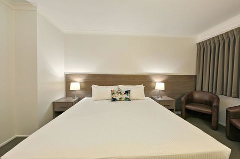 Smart Motels Bert Hinkler - Maitland Accommodation 20