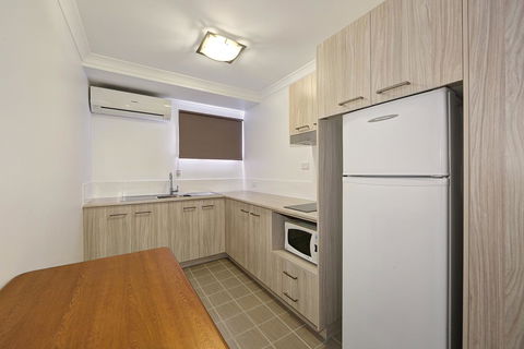 Smart Motels Bert Hinkler - Maitland Accommodation 28