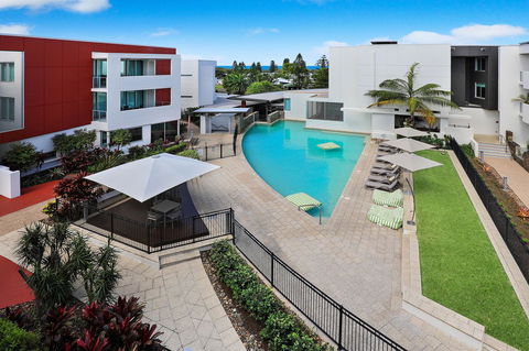 Element On Coolum Beach - Maitland Accommodation 6