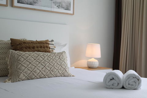 Element On Coolum Beach - Maitland Accommodation 4