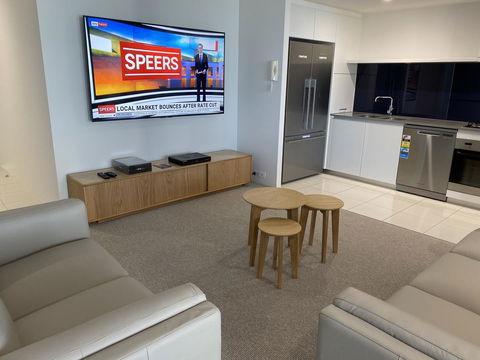 Circle On Cavill 2, 3, 4 & 5 Bedroom SkyHomes & SUB PENTHOUSES By Gold Coast Holidays - Maitland Accommodation 19